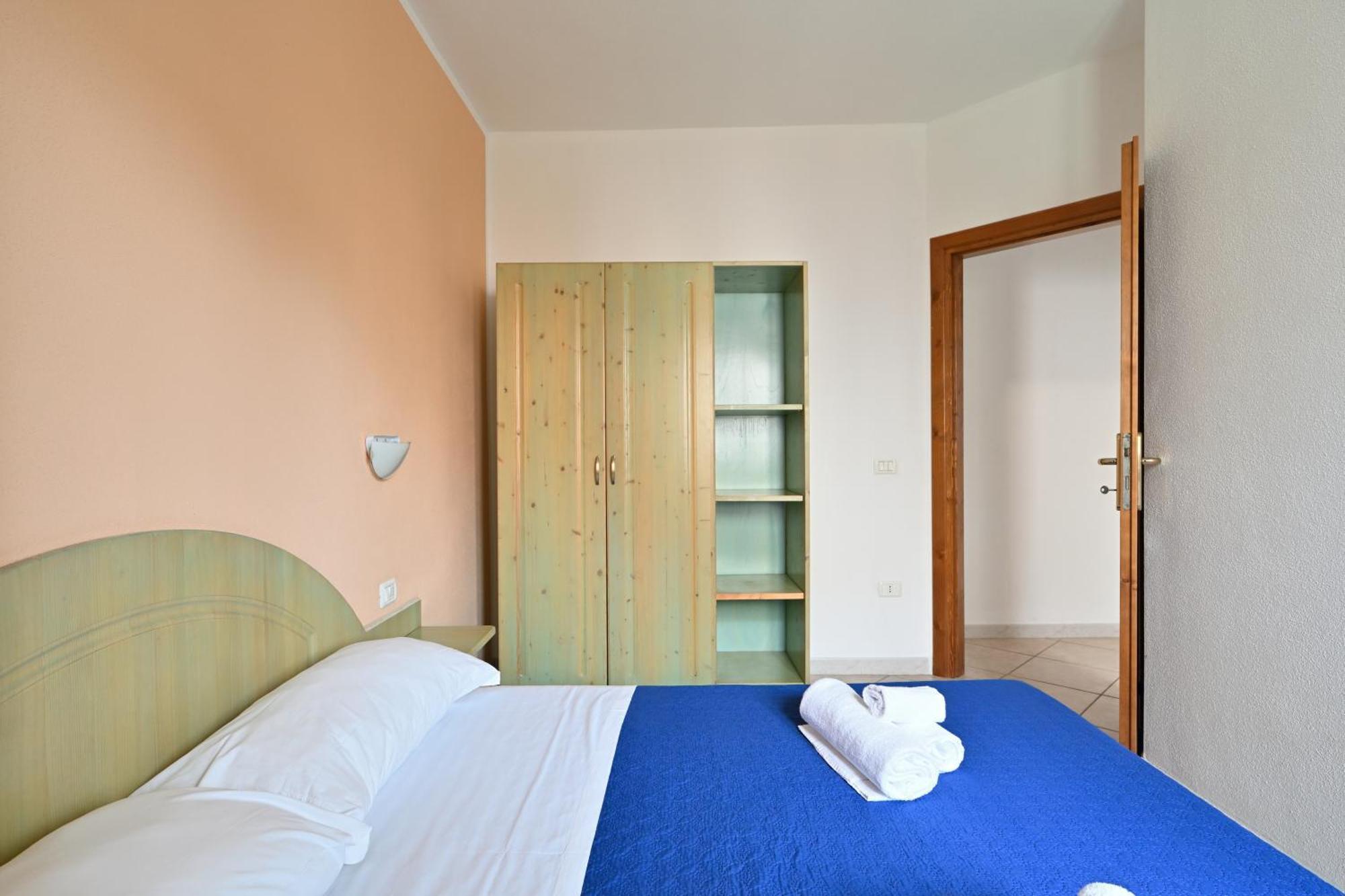 Il Borgo Di Badesi Aparthotel Exterior foto