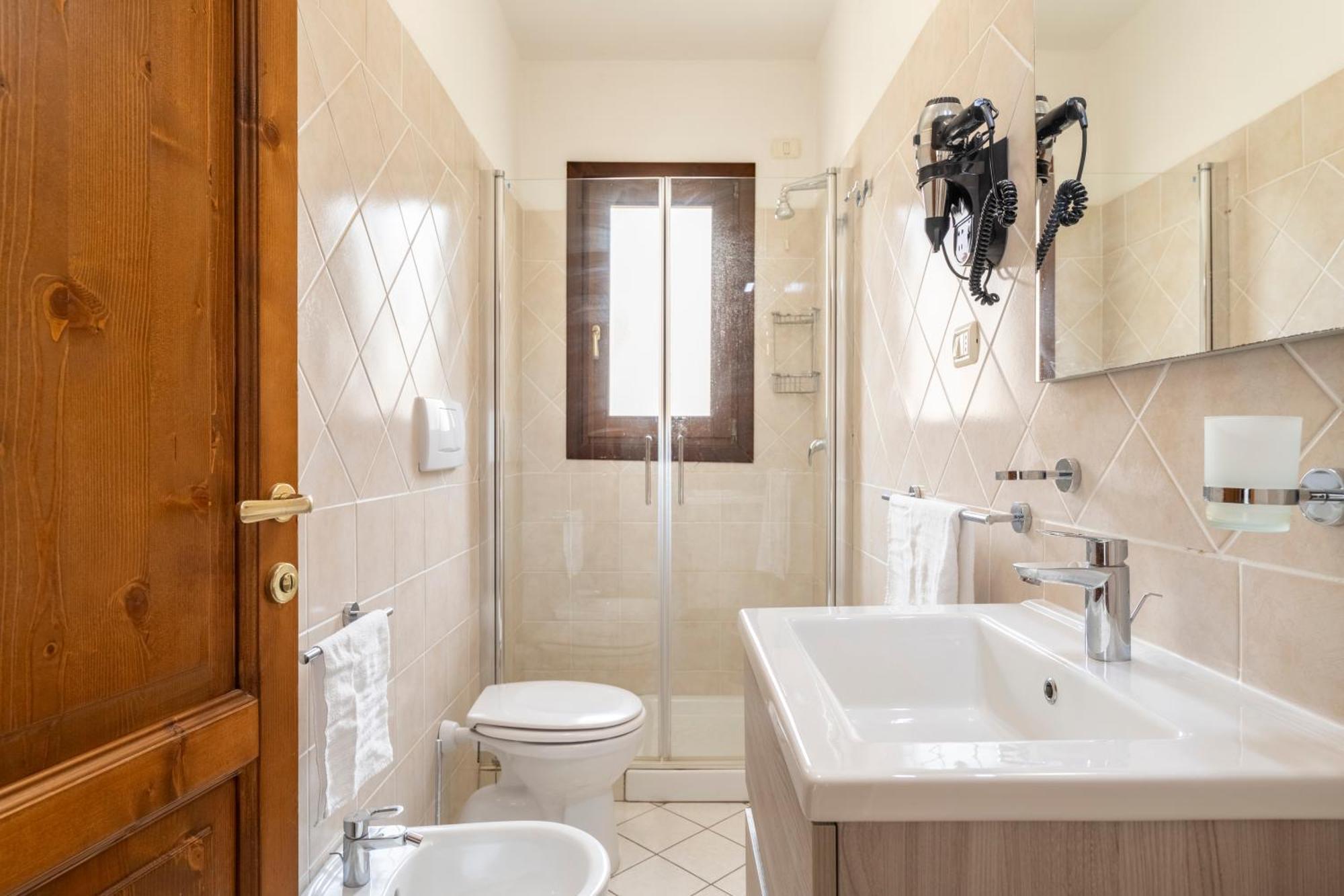 Il Borgo Di Badesi Aparthotel Exterior foto