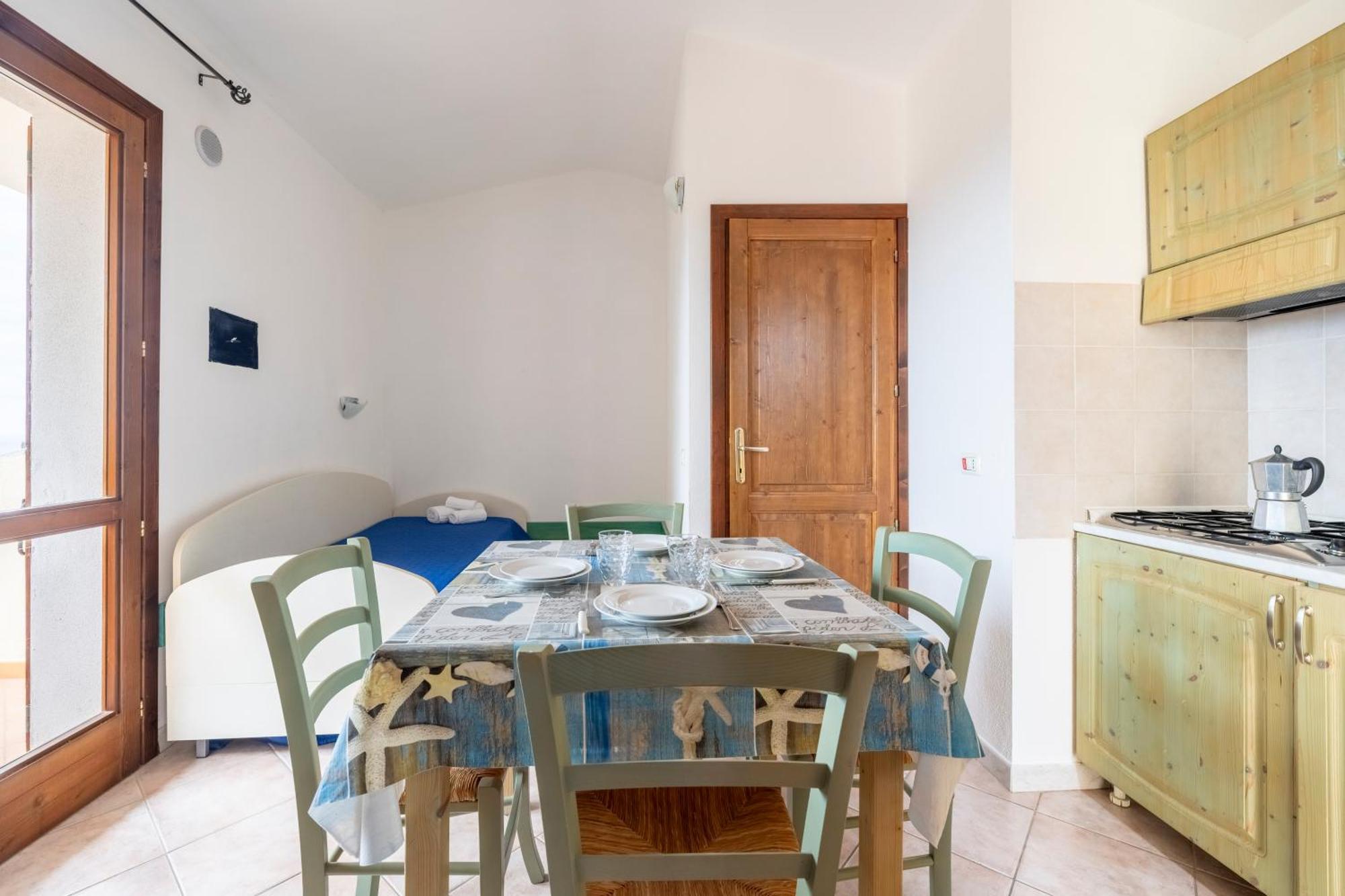 Il Borgo Di Badesi Aparthotel Exterior foto